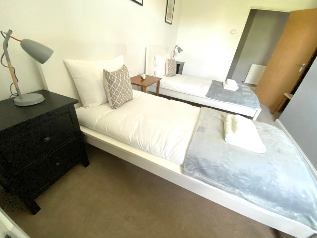 דונקסטר Home Crowd Luxury Apartments מראה חיצוני תמונה